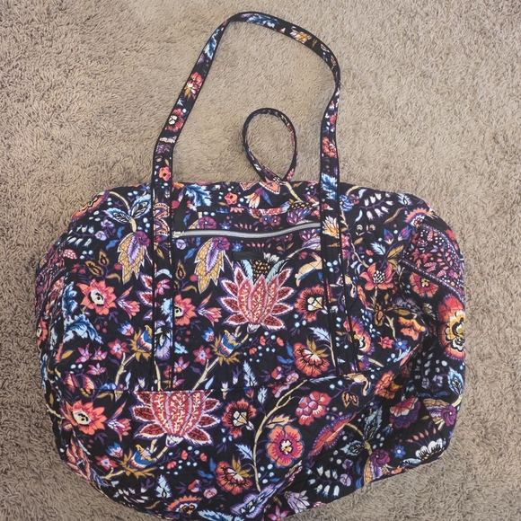 Vera Bradley Duffle Bag - Picture 3 of 4